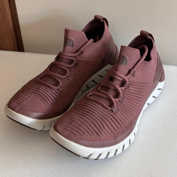 Oscilate Marron Purple-root Brown Womens The North Face Sneakers Size 7.5 - Picture 2 of 15